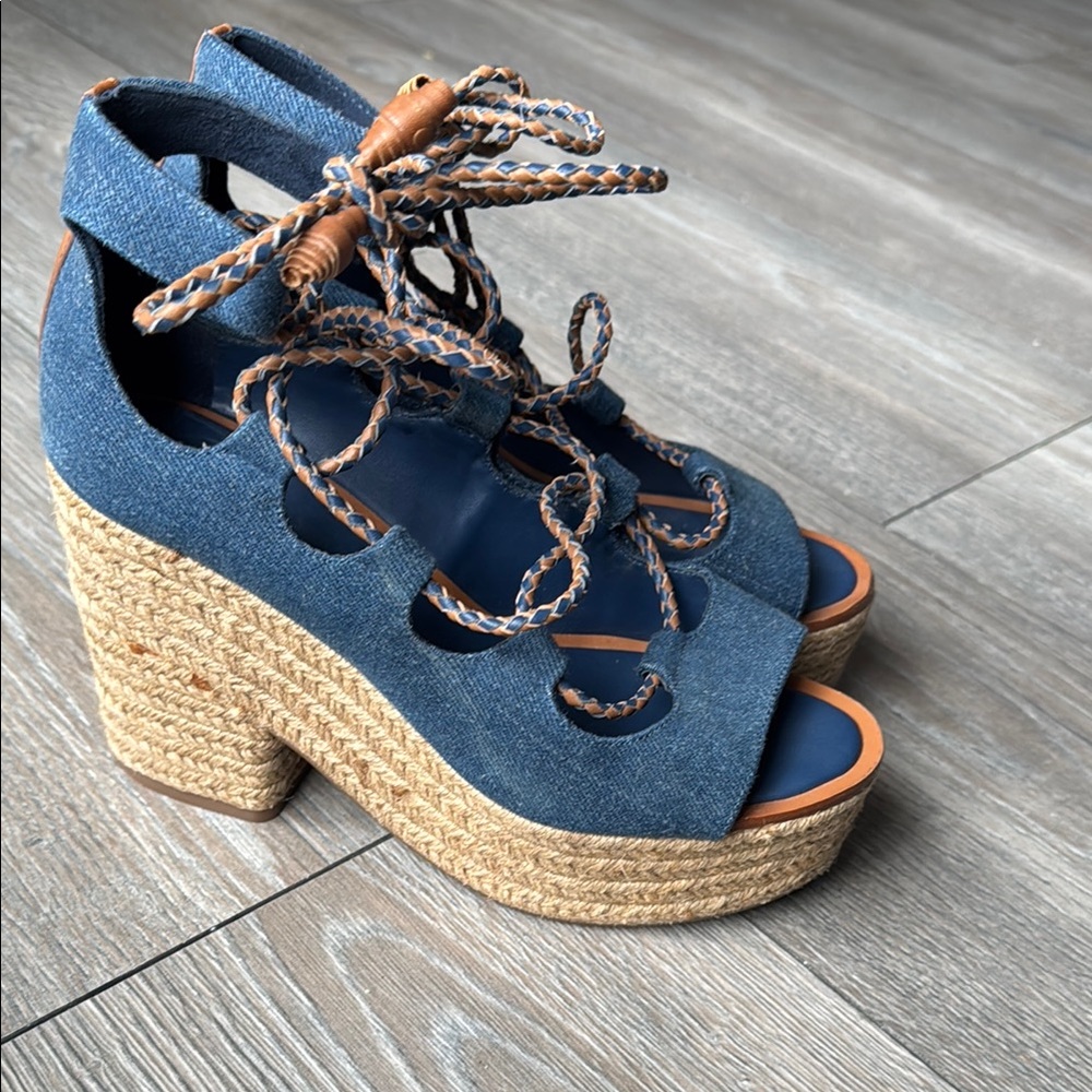 Tory Burch Blue and Brown Wedge Sandals with Lace-Up Design - Picture 1 of 10